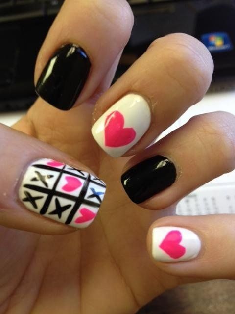 Nails Decorated with Heart Photos: Step by step