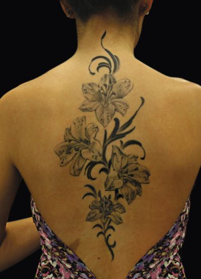 Tatuagens Femininas nas Costas (70 Fotos) | Toda Atual